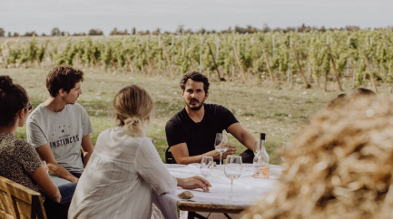 DÉJEUNER AU COEUR DES VIGNES