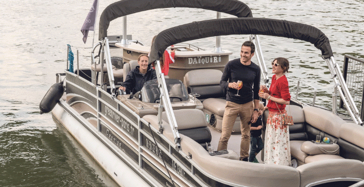 DÉGUSTATION DE CHAMPAGNE SUR LA SEINE